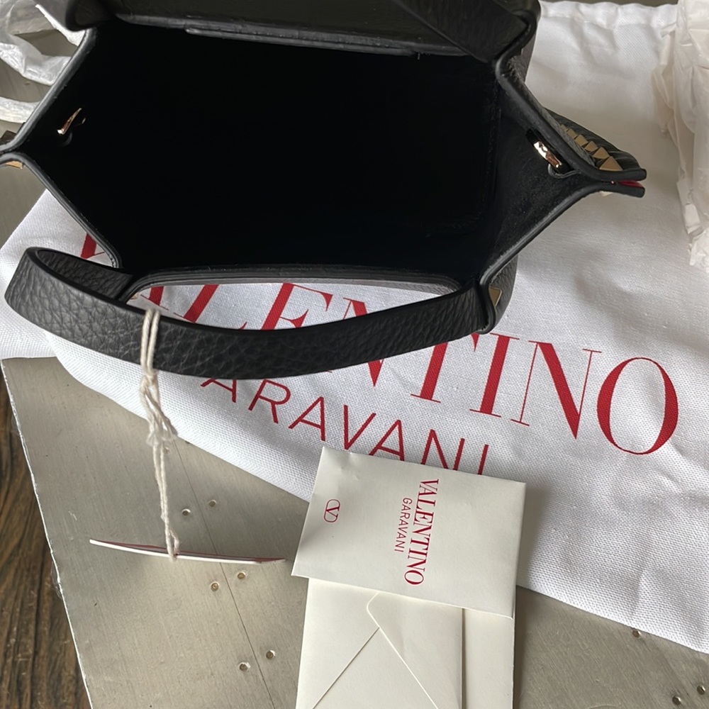 Valentino rockstud small black pebbled leather tote crossbody strap bag clutch - Picture 11 of 15